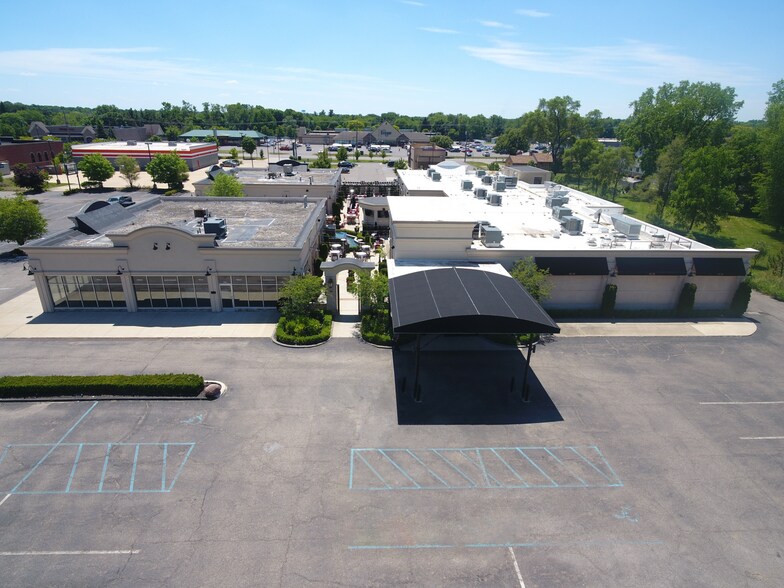 More Photos Of 1537 E Pierson Rd, Flushing Restaurant For Lease