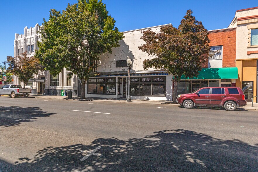More Photos Of 617 Main St, Klamath Falls Storefront Retail Residential For Sale