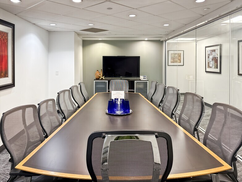 More Photos Of 10 Dorrance St, Providence Coworking Space