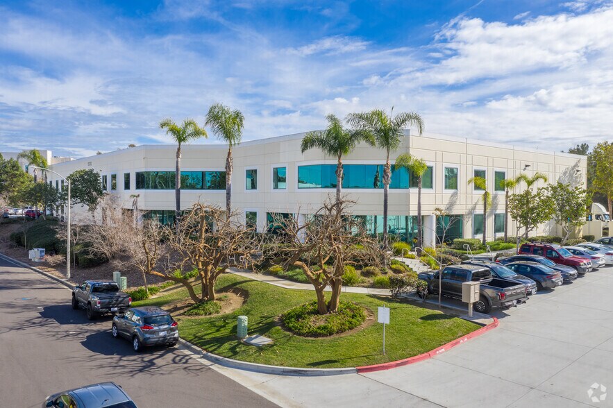 More Photos Of 1370 Decision St, Vista Industrial For Sale