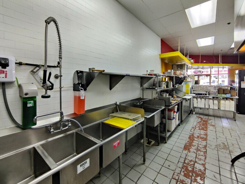 More Photos Of 5860 Jimmy Carter Blvd, Norcross Unknown For Lease