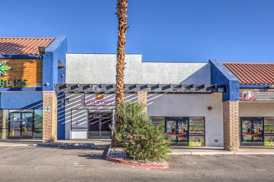 More Photos Of 4640 E Flamingo Rd, Las Vegas Storefront Retail Office For Lease