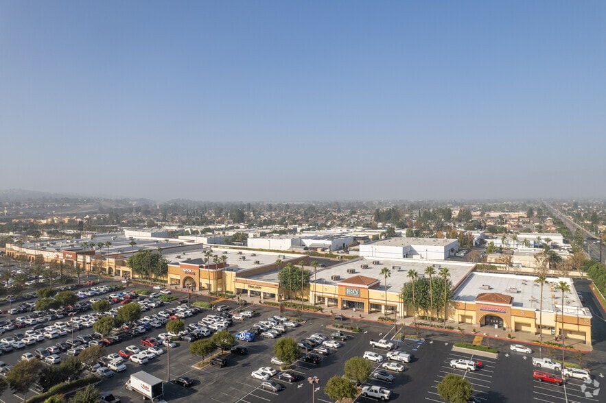 More Photos Of 3808-3860 Grand Ave, Chino Unknown For Lease