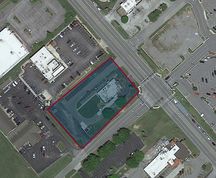 More Photos Of 1701 N Jackson St, Tullahoma Fast Food For Sale