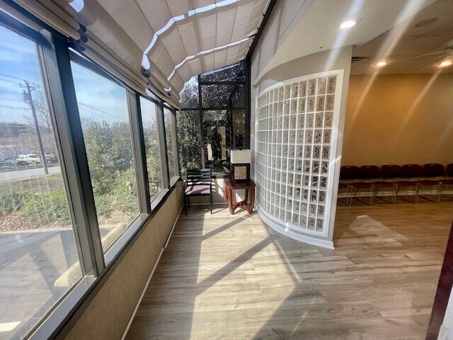 More Photos Of 319 N Pine St, Spartanburg Medical For Lease