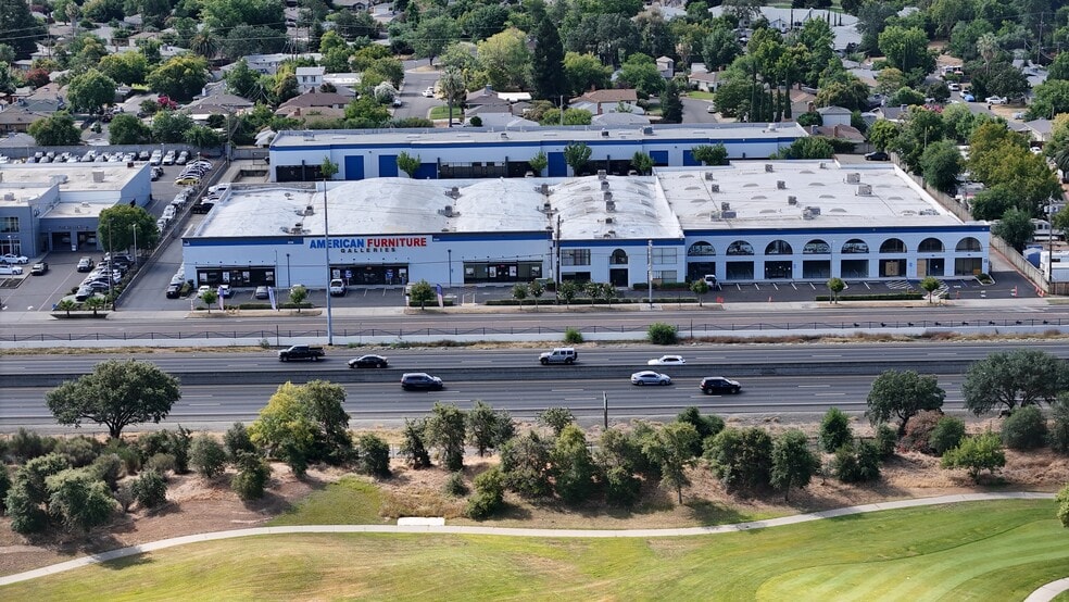 More Photos Of 2320-2340 Auburn Blvd, Sacramento Unknown For Lease