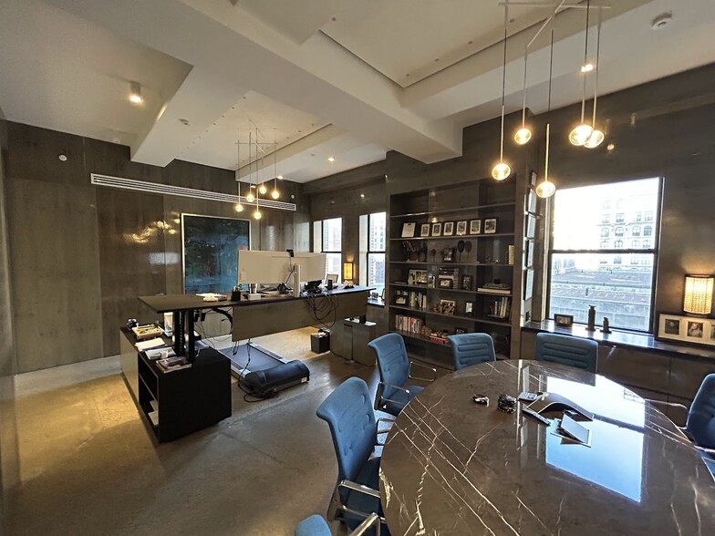 More Photos Of 20 W 33rd St, New York Office For Sale