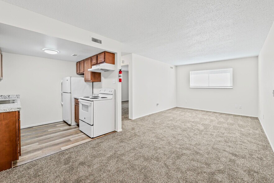 More Photos Of 3917 Airport Hwy, Toledo Apartments For Sale