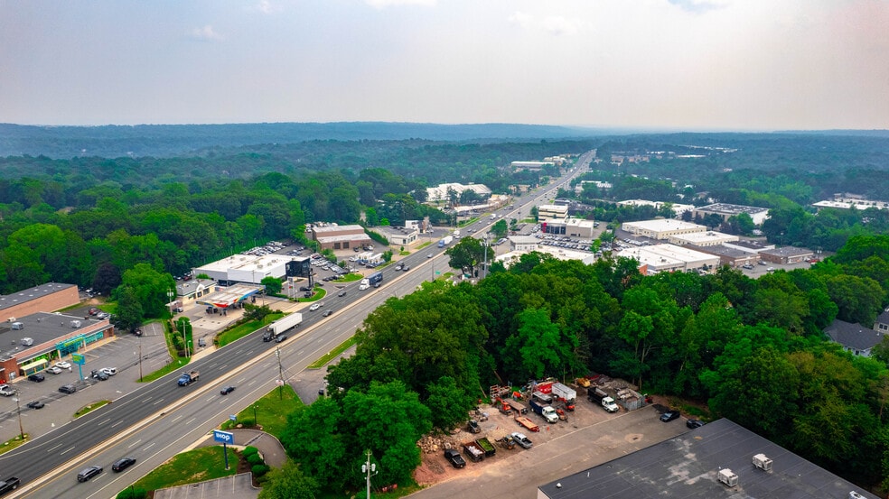 More Photos Of 425 NJ-17, Ramsey Hotel For Sale