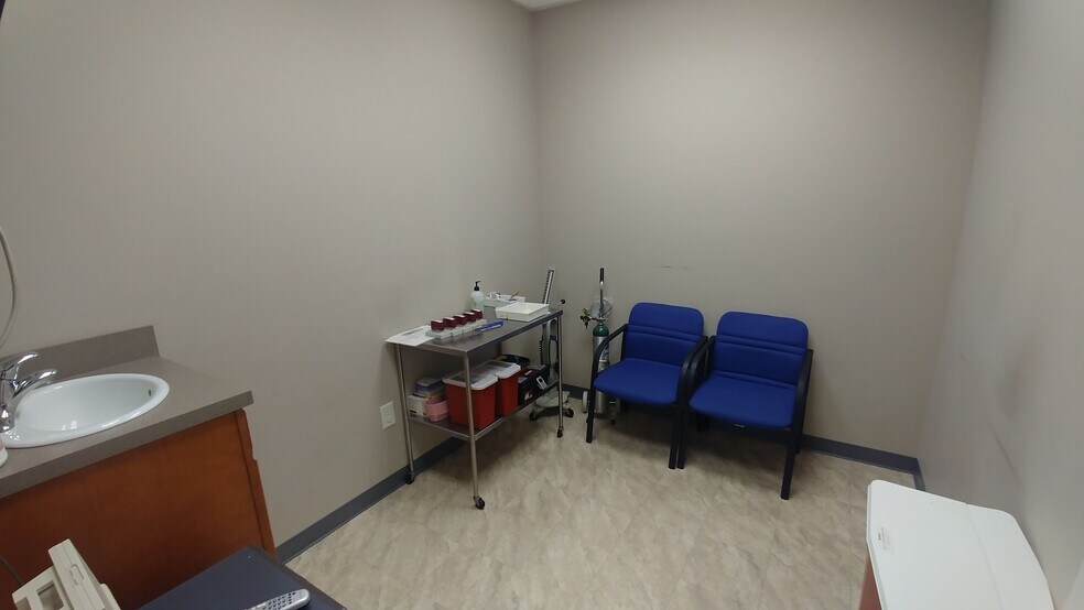 More Photos Of 3050 Business Park Cir, Goodlettsville Medical For Lease