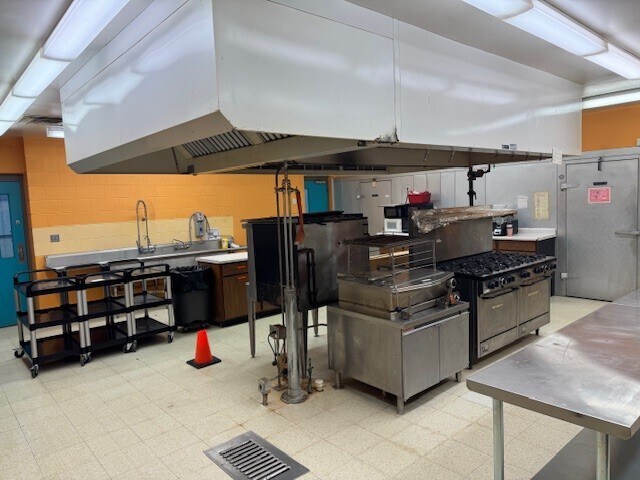 More Photos Of 225 S 28th Ave, Wausau Schools For Sale