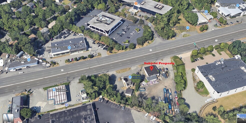 More Photos Of 174 Route 17 N, Upper Saddle River Freestanding For Lease