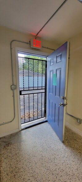 More Photos Of 3203 N Nebraska Ave, Tampa Freestanding For Lease