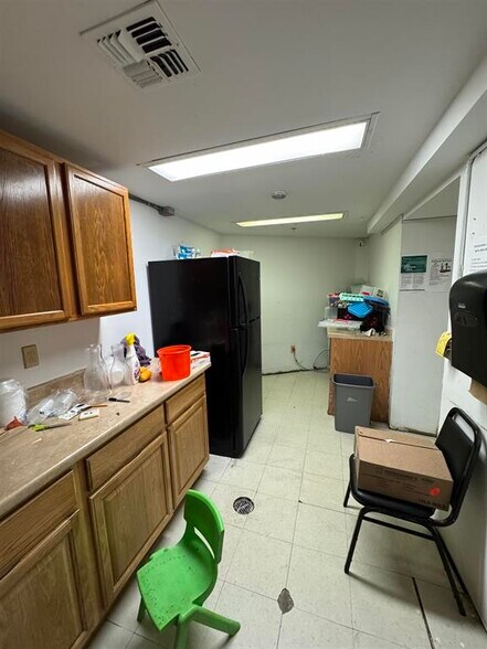 More Photos Of 203 ACADEMY St, Jersey City Storefront Retail Residential For Lease
