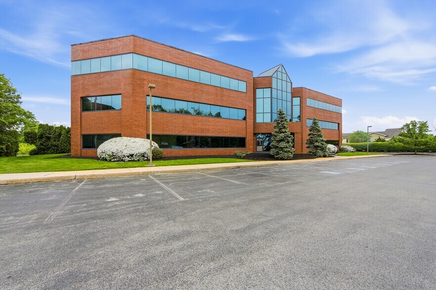 More Photos Of 470 John Young Way, Exton Unknown For Lease