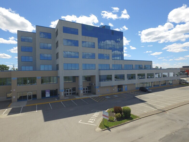 Primary Photo Of 275 Main St, Bathurst Office For Lease
