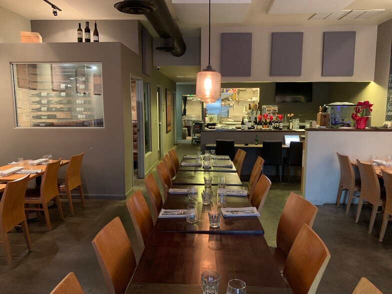 More Photos Of 1860 N Allen Ave, Pasadena Restaurant For Sale