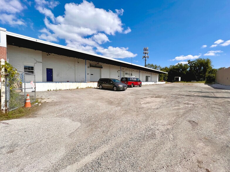 More Photos Of 4111 Menlo Dr, Baltimore Refrigeration Cold Storage For Sale