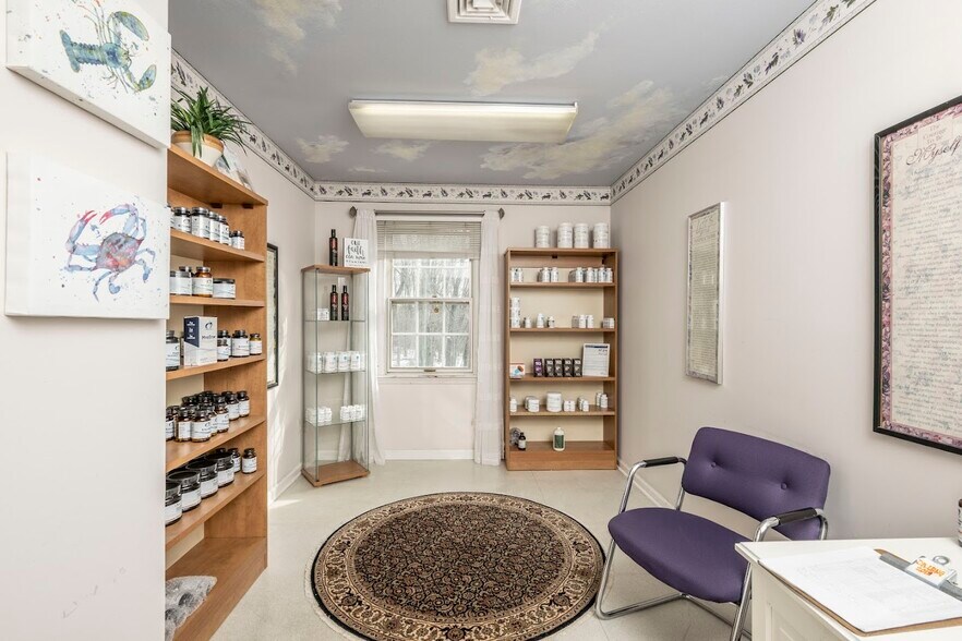 More Photos Of 11 Woodland Rd, Madison Medical For Sale