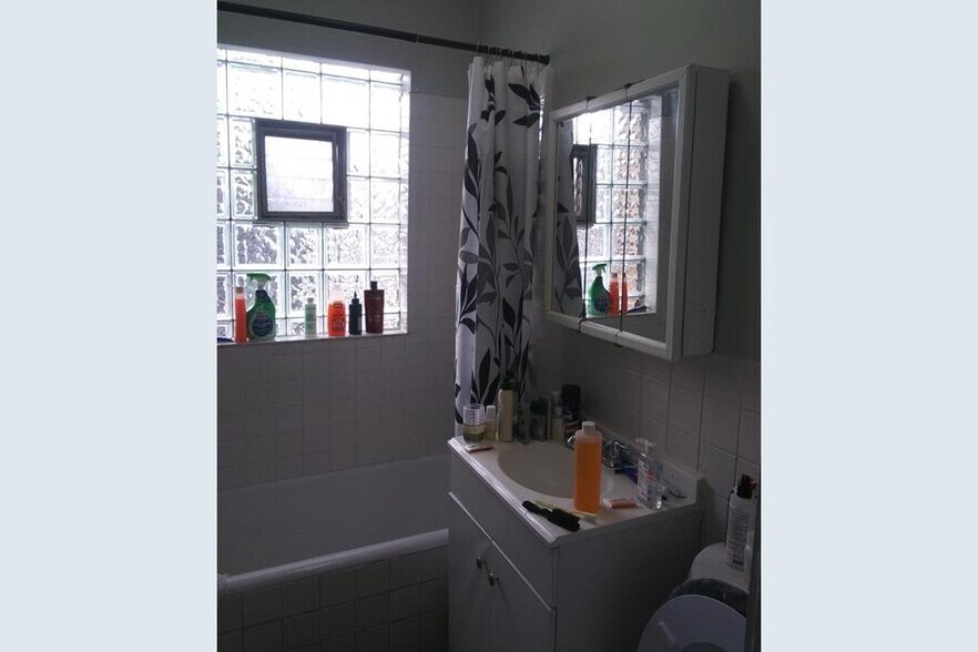 More Photos Of 3457-3459 N Ridgeway Ave, Chicago Apartments For Sale