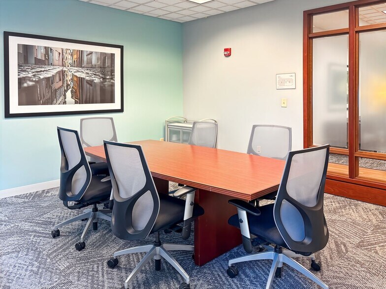 More Photos Of 4870 Sadler Rd, Glen Allen Coworking Space