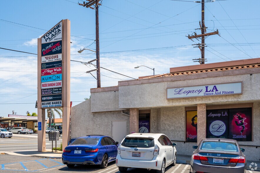 More Photos Of 2408-2418 Lomita Blvd, Lomita Storefront For Lease
