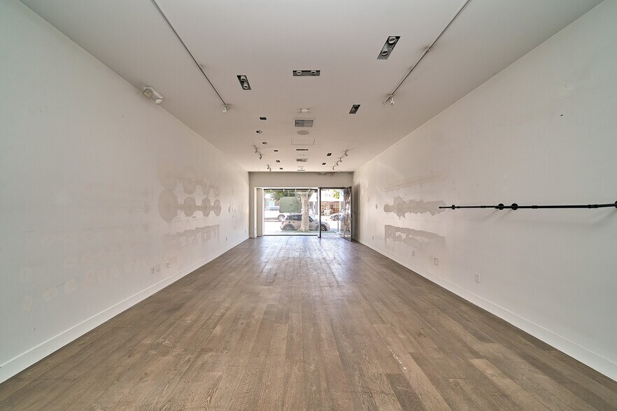 More Photos Of 112-122 S Robertson Blvd, Los Angeles Storefront Retail Office For Sale