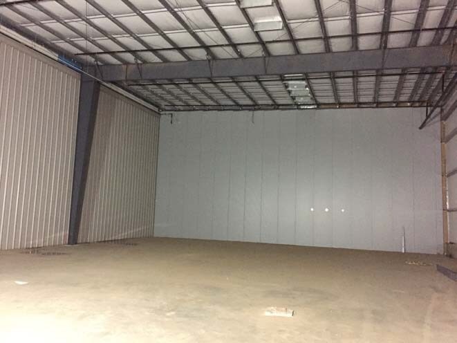 More Photos Of 15 Burton Dr, Cheshire Distribution For Lease
