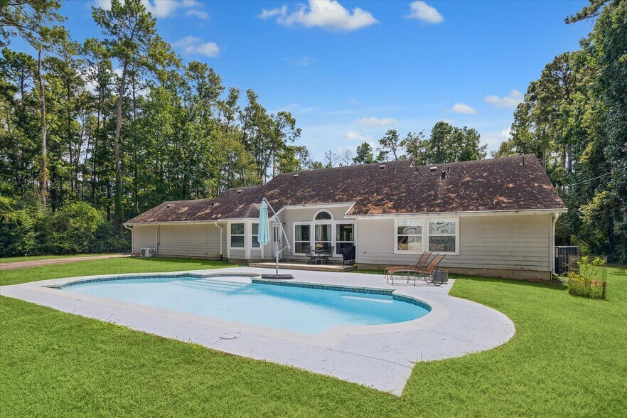 More Photos Of 25535 Richards Rd, Spring Flex For Sale