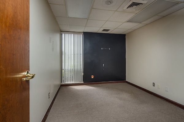 More Photos Of 1749 Gordon Hwy, Augusta Bank For Lease