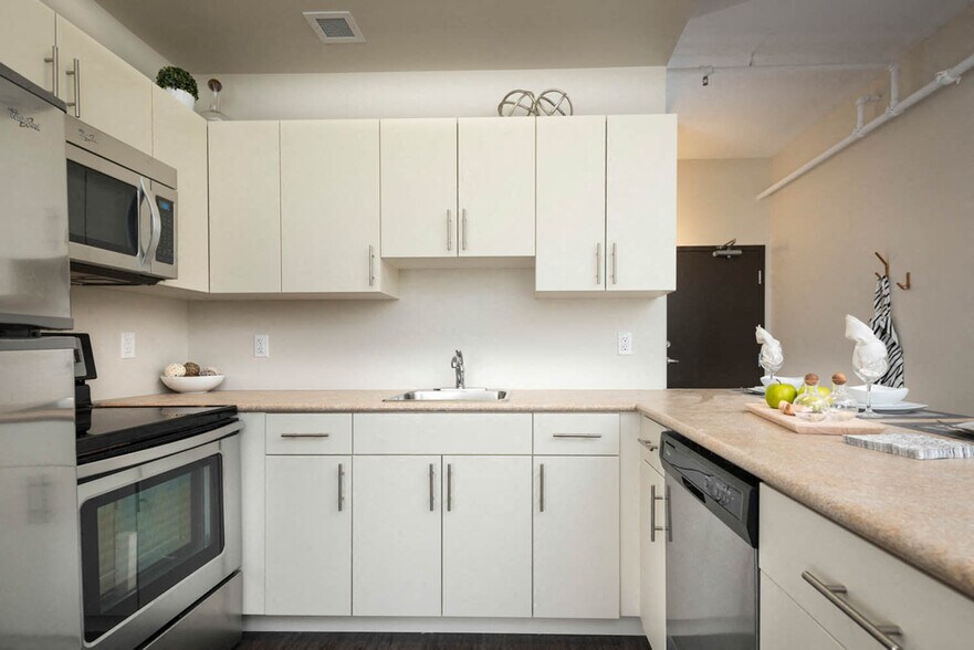 More Photos Of 300 Taché Av, Winnipeg Apartments For Lease
