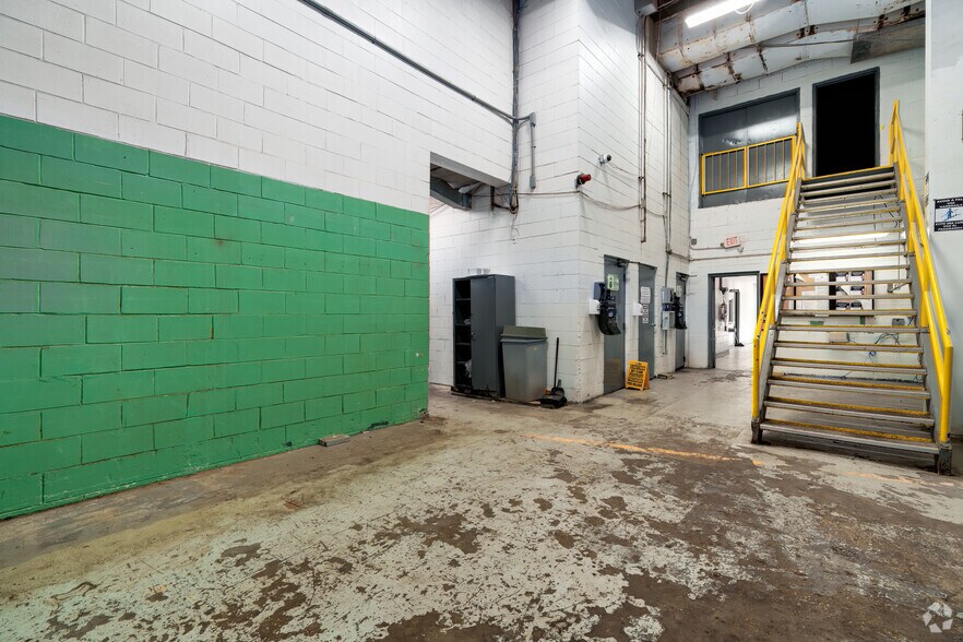 More Photos Of 5949 Sadler Rd, Apopka Food Processing For Sale