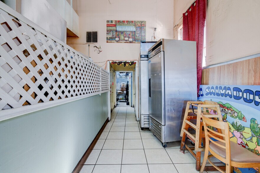 More Photos Of 2709 W Pico Blvd, Los Angeles Apartments For Sale