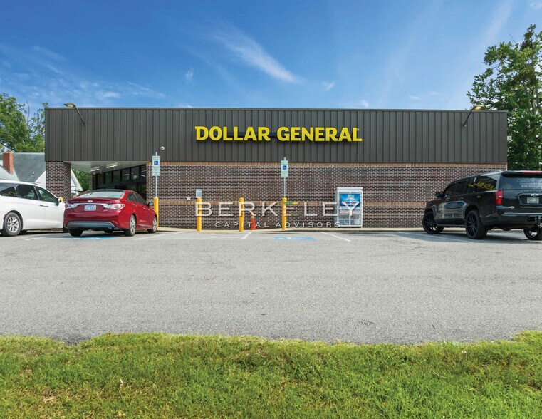 More Photos Of 206 E 7th St, Lumberton Convenience Store For Sale