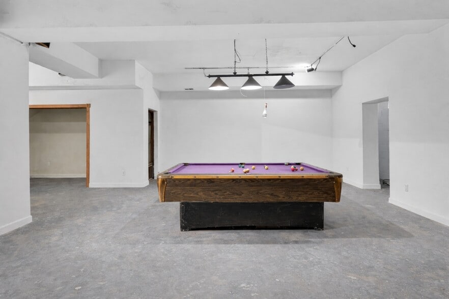 More Photos Of 916 Blagden Aly NW, Washington Flex For Sale