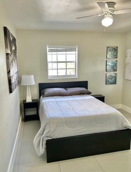 More Photos Of 940 Charles St, West Palm Beach Multifamily For Sale