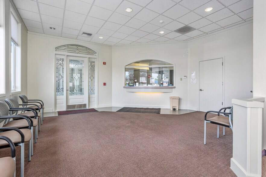 More Photos Of 911 S Washington St, Kennewick Medical For Lease