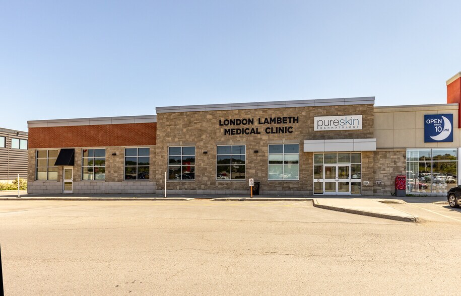 More Photos Of 927 Southdale W rd, London General Retail For Lease
