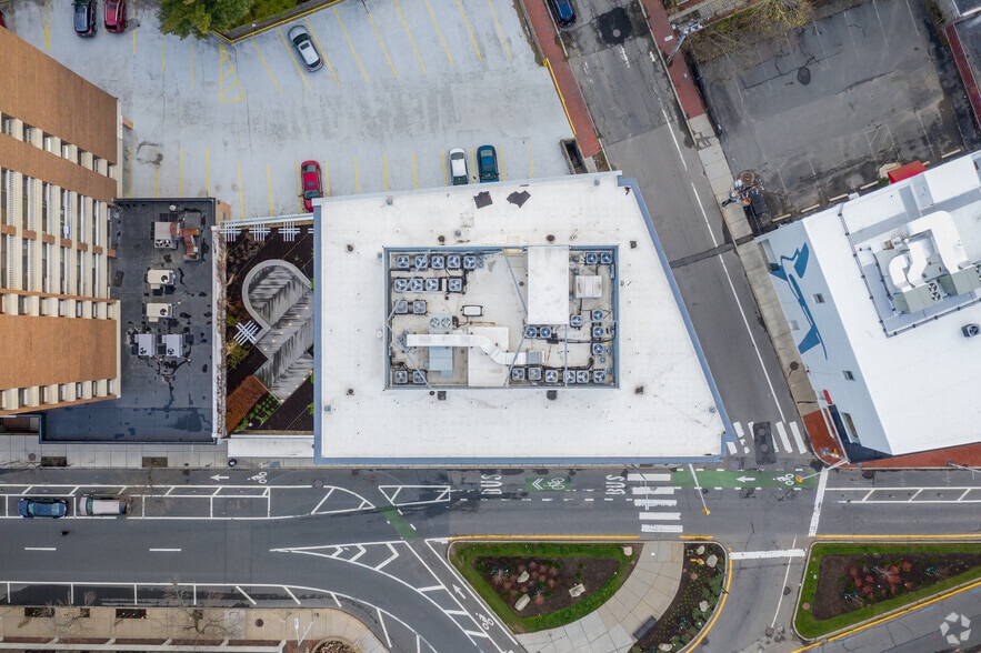 More Photos Of 1075 Massachusetts Ave, Cambridge Apartments For Lease