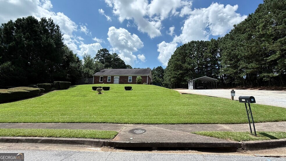 Primary Photo Of 1401 Stone Bridge Ln SW, Conyers Office Residential For Sale