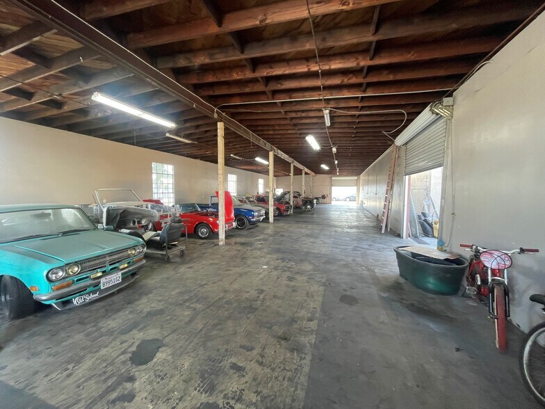 More Photos Of 1401 W 15th St, Long Beach Warehouse For Sale