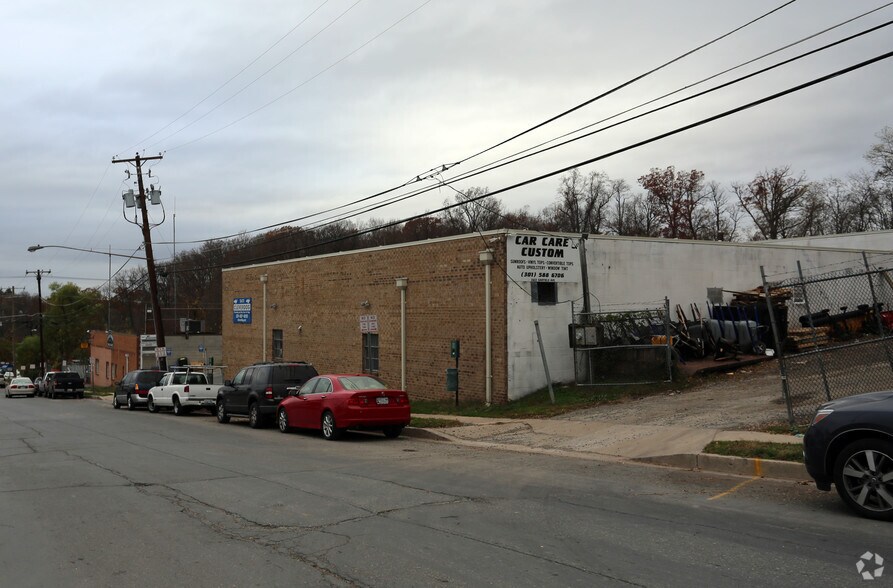 More Photos Of 2621-2653 Garfield Ave, Silver Spring Warehouse For Lease