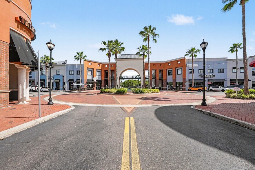 More Photos Of 9520-9532 W Linebaugh Ave, Tampa Unknown For Lease