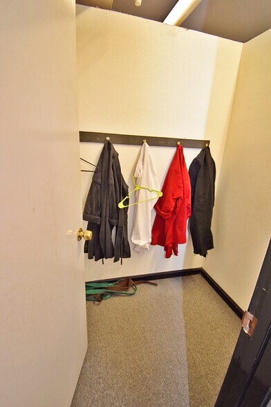 More Photos Of 2005-2009 Central Ave, Ceres Freestanding For Sale