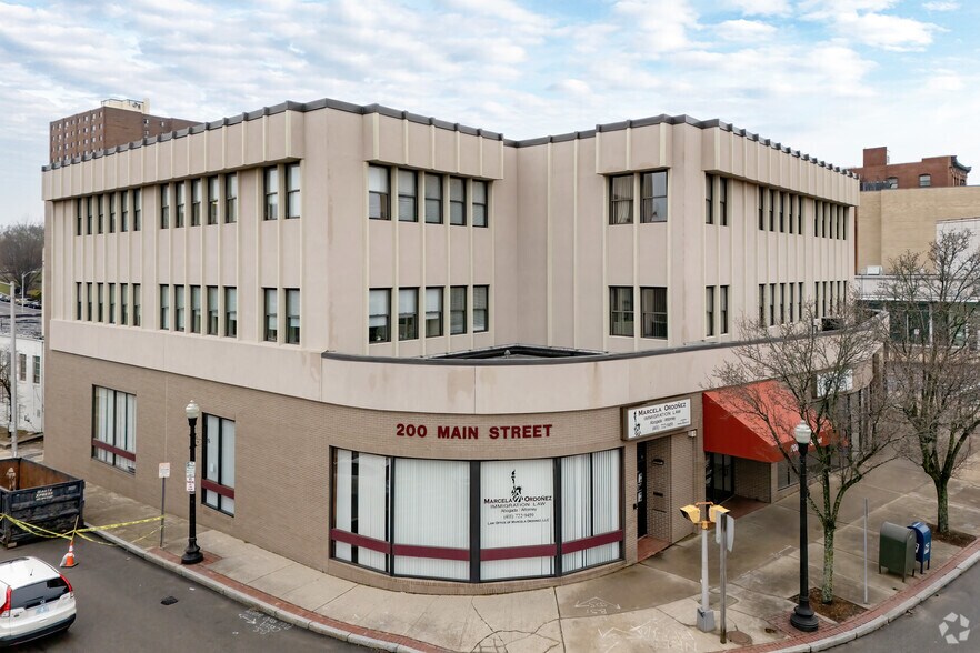 More Photos Of 200 Main St, Pawtucket Office For Lease