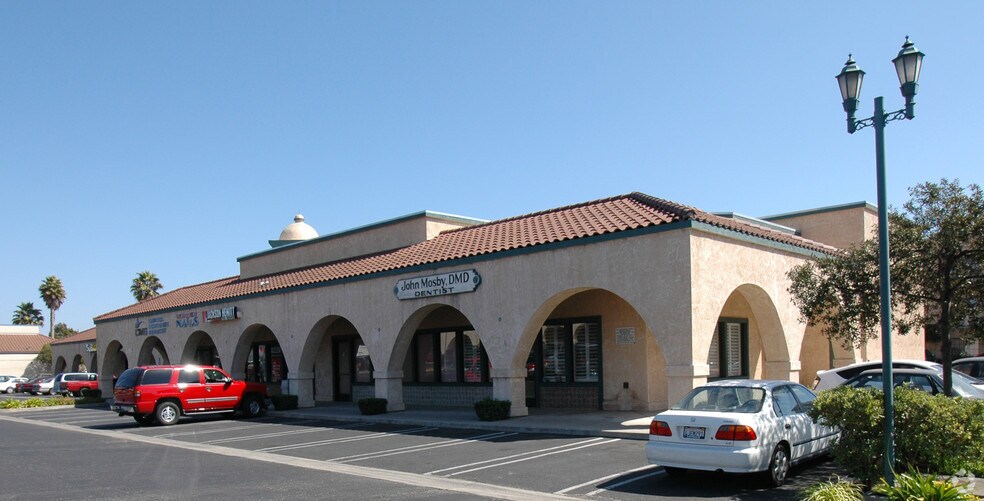 More Photos Of 1133 N H St, Lompoc Storefront For Lease