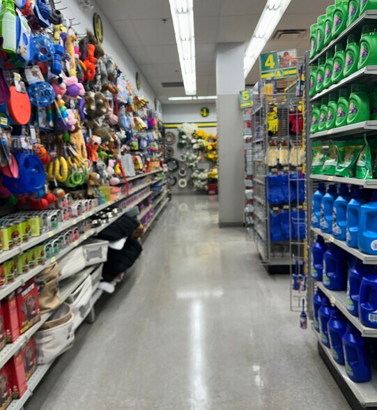 More Photos Of 141 Dundas St, London Office For Sale