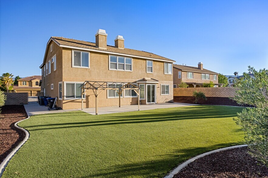 More Photos Of 4375 W Avenue M11, Lancaster Rehabilitation Center For Sale