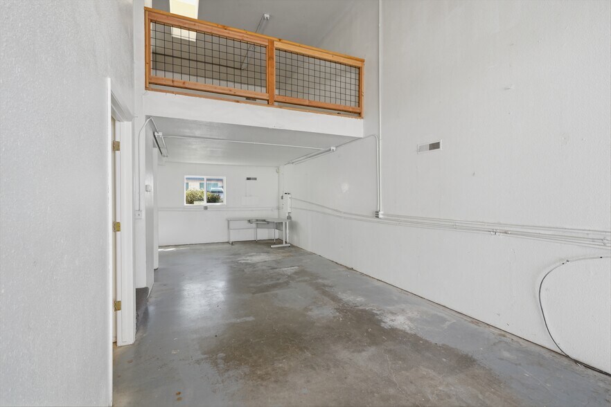 More Photos Of 12493 Loma Rica Dr, Grass Valley Industrial For Sale