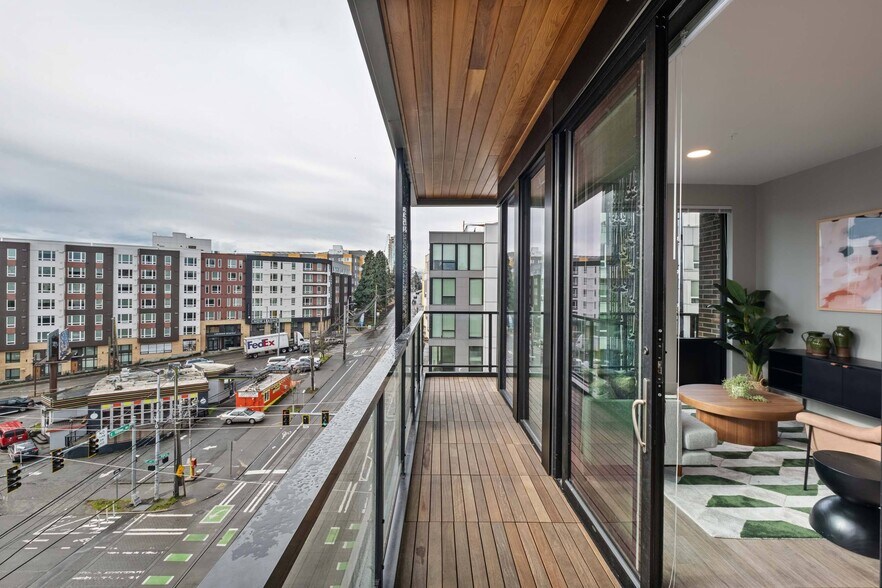 More Photos Of 104 12th Ave, Seattle Apartments For Lease